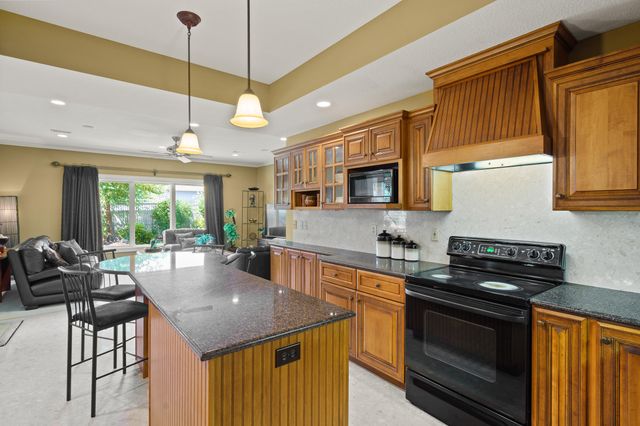 1208 TARTAN PL, Columbia, MO 65203