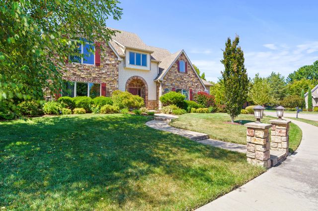 1208 TARTAN PL, Columbia, MO 65203