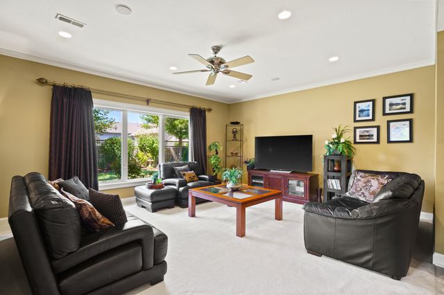 1208 TARTAN PL, Columbia, MO 65203