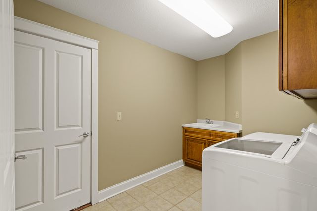 1208 TARTAN PL, Columbia, MO 65203