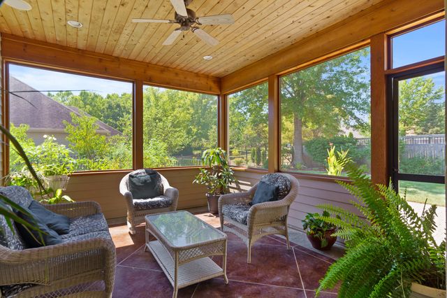 1208 TARTAN PL, Columbia, MO 65203