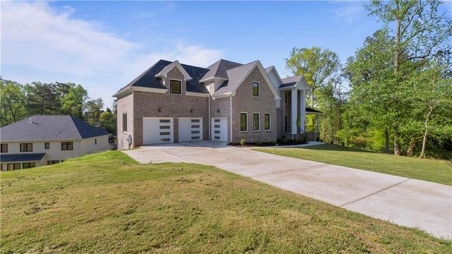 208 Indian Hills Trail, Marietta, GA 30068