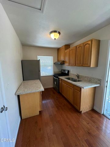 28 Eastern Avenue, Pasadena, CA 91107