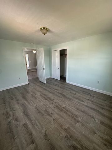 38 Taunton Avenue 2, Seekonk, MA 02771