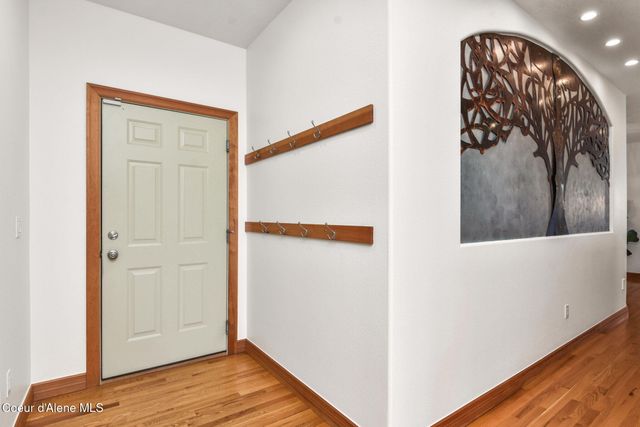 9024 N BALDWIN CT, Hayden, ID 83835