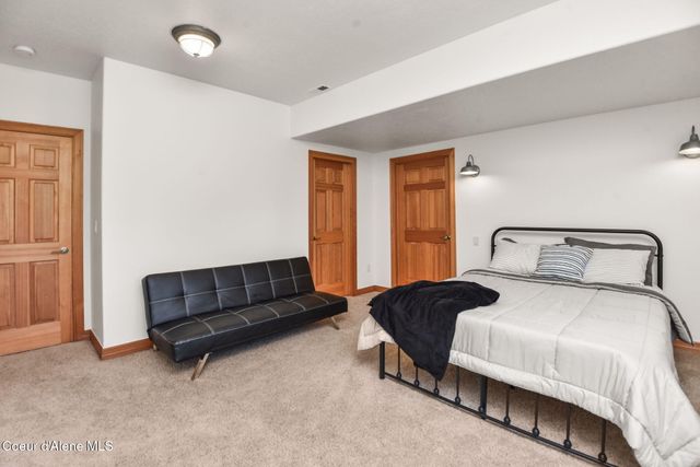 9024 N BALDWIN CT, Hayden, ID 83835