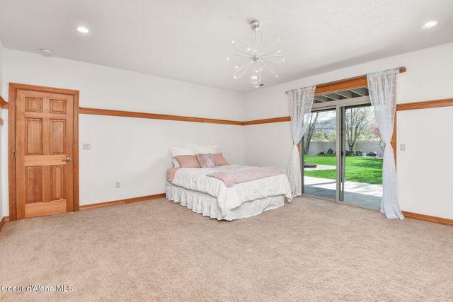 9024 N BALDWIN CT, Hayden, ID 83835