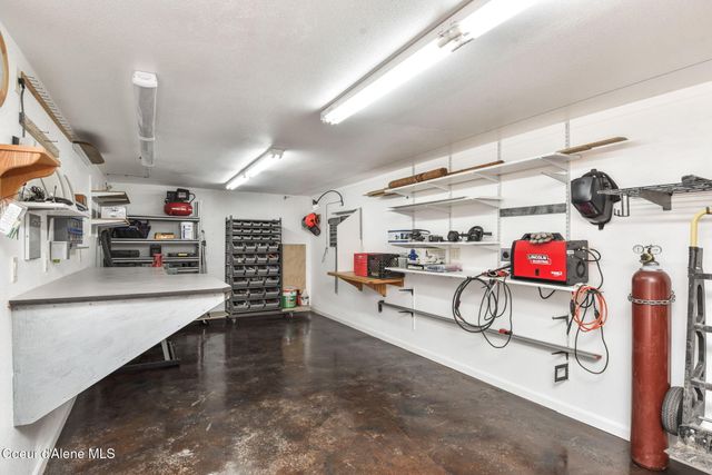 9024 N BALDWIN CT, Hayden, ID 83835