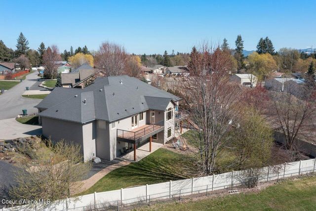 9024 N BALDWIN CT, Hayden, ID 83835