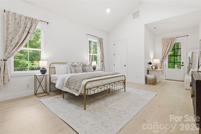 1321 Gateshead Lane, Matthews, NC 28105