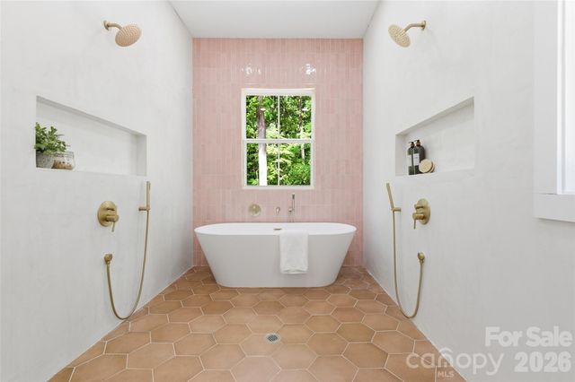 1321 Gateshead Lane, Matthews, NC 28105