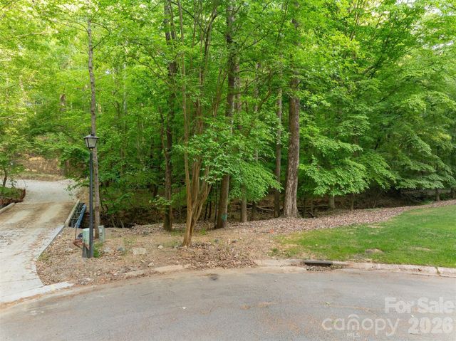 1321 Gateshead Lane, Matthews, NC 28105