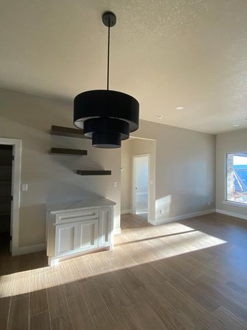 709 NW 10th St, Andrews, TX 79714