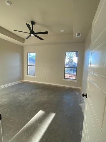 709 NW 10th St, Andrews, TX 79714