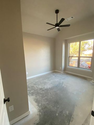 709 NW 10th St, Andrews, TX 79714