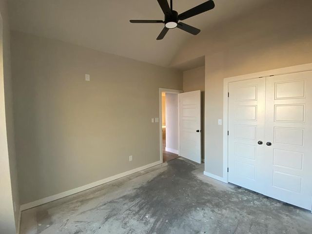 709 NW 10th St, Andrews, TX 79714