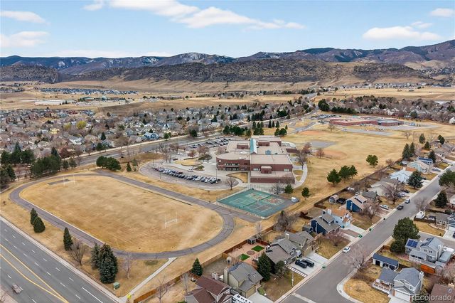 11632 W Lake Avenue, Littleton, CO 80127