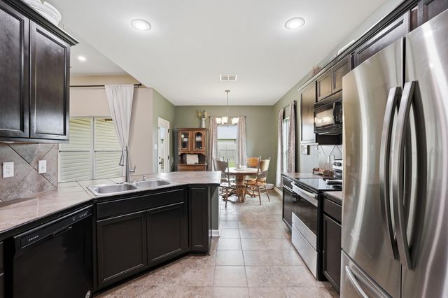 2000 Saint Bernard St, Thibodaux, LA 70301