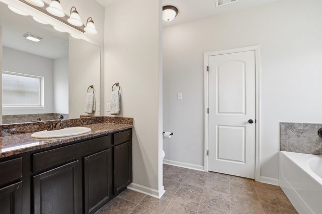 2000 Saint Bernard St, Thibodaux, LA 70301