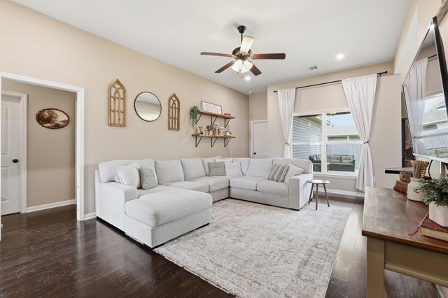 2000 Saint Bernard St, Thibodaux, LA 70301