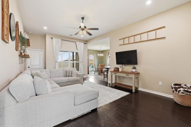 2000 Saint Bernard St, Thibodaux, LA 70301