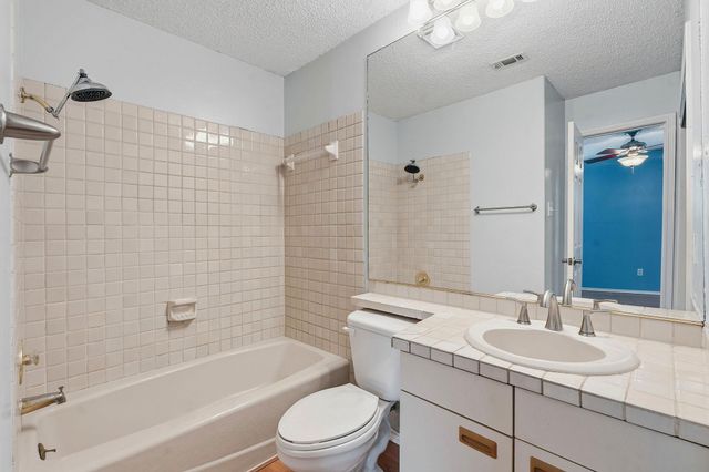 4305 Bonnell Vista CV A-6, Austin, TX 78731