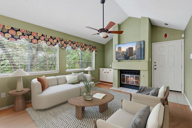 4305 Bonnell Vista CV A-6, Austin, TX 78731