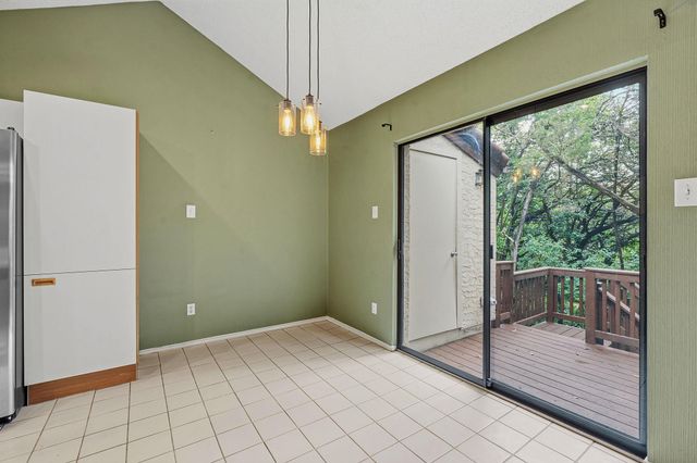 4305 Bonnell Vista CV A-6, Austin, TX 78731
