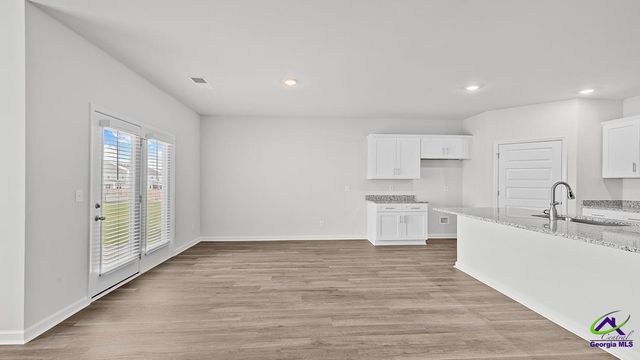 1121 Adirondac Way, Bonaire, GA 31005