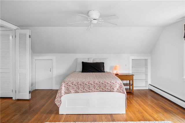 80 Kingswood Road, Bristol, RI 02809