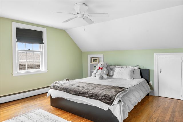 80 Kingswood Road, Bristol, RI 02809