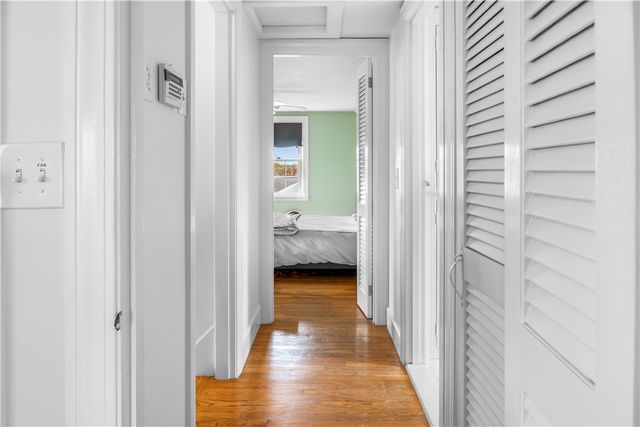 80 Kingswood Road, Bristol, RI 02809