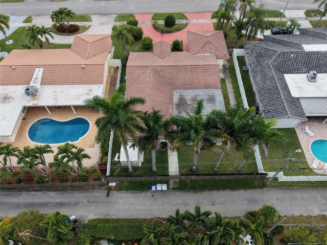 1261 Rodman Street, Hollywood, FL 33019