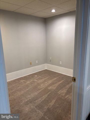 223 PINEVIEW DR, Palmyra, PA 17078