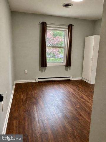 223 PINEVIEW DR, Palmyra, PA 17078