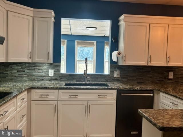 223 PINEVIEW DR, Palmyra, PA 17078