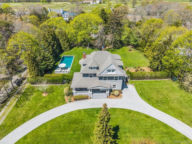 64 S Howells Point Road, Bellport Village, NY 11713