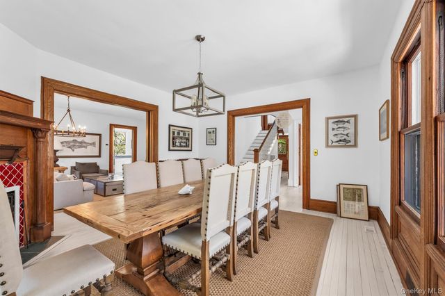 64 S Howells Point Road, Bellport Village, NY 11713