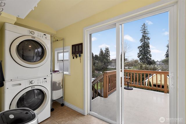 3931 Friday Avenue, Everett, WA 98201