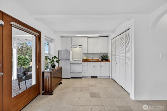 3931 Friday Avenue, Everett, WA 98201