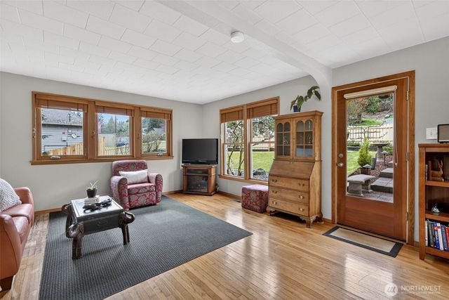 3931 Friday Avenue, Everett, WA 98201