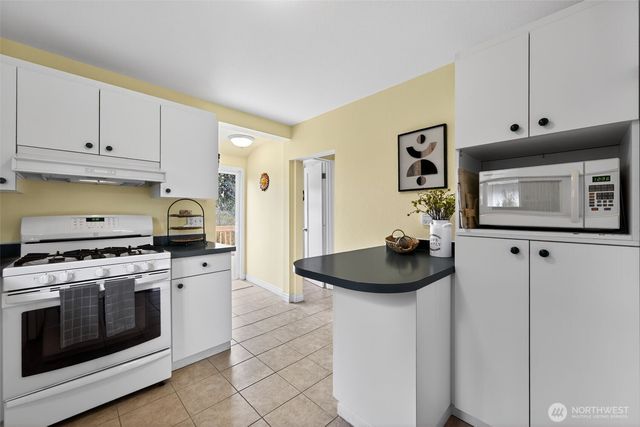 3931 Friday Avenue, Everett, WA 98201