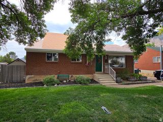 686 E 2ND ST, Ogden, UT 84404