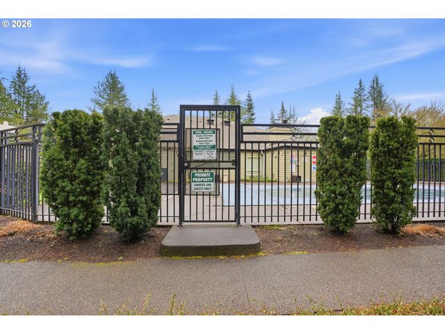 5059 FOOTHILLS Dr E, Lake Oswego, OR 97034