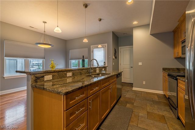 2135 W 6th Street, Cleveland, OH 44113