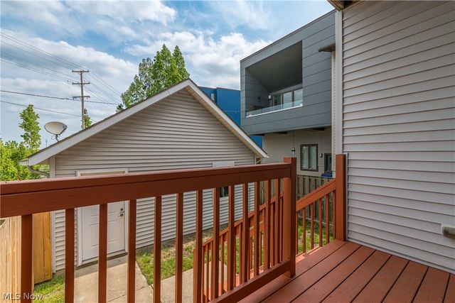 2135 W 6th Street, Cleveland, OH 44113