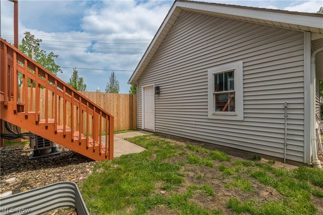 2135 W 6th Street, Cleveland, OH 44113