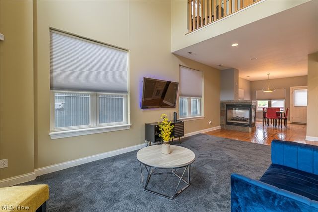 2135 W 6th Street, Cleveland, OH 44113