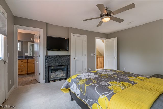 2135 W 6th Street, Cleveland, OH 44113