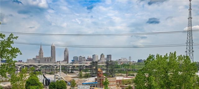 2135 W 6th Street, Cleveland, OH 44113